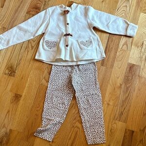 Animations Cozy Cream Kids Pajama Set with Heart Accents 6